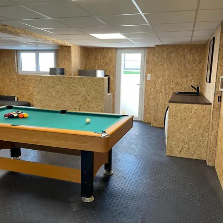 Chez Riri Et Mimi, 6-8 Personnes Avec Grande Salle De Jeux