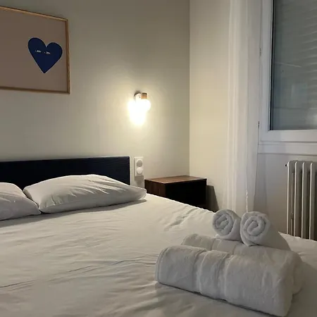 Chez Riri Et Mimi, 6-8 Personnes Avec Grande Salle De Jeux
