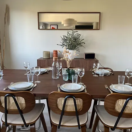 Chez Riri Et Mimi, 6-8 Personnes Avec Grande Salle De Jeux
